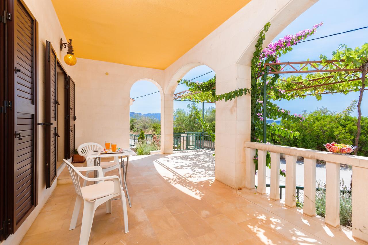 Villa Rosa Kaštela Exteriör bild